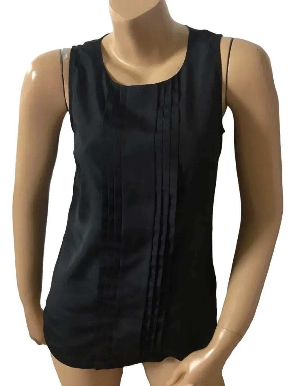 Merona Tank Top Womens XS Black Pintuck Sleeveless Pleated Shell Top Lightweight